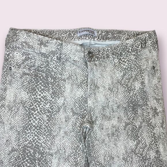 Express Stella Ankle Jeans  - Picture 4 of 9